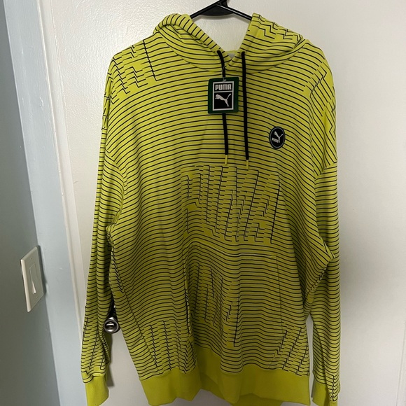 Men’s Puma XL sweatshirt new with tags - Picture 1 of 3